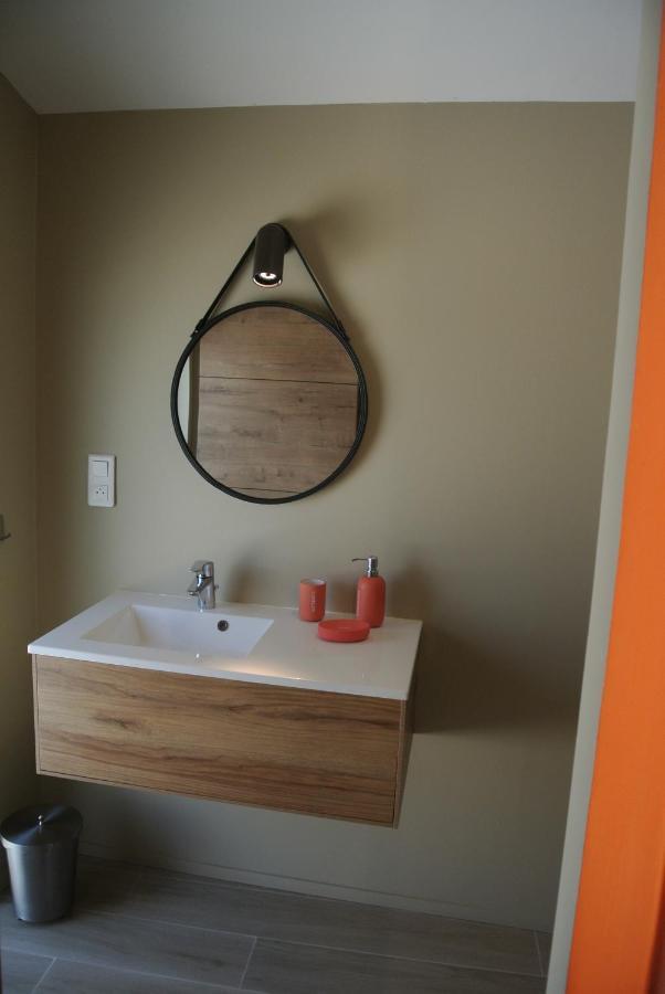 Les Epis Du Vent Bed and Breakfast Adilly Buitenkant foto