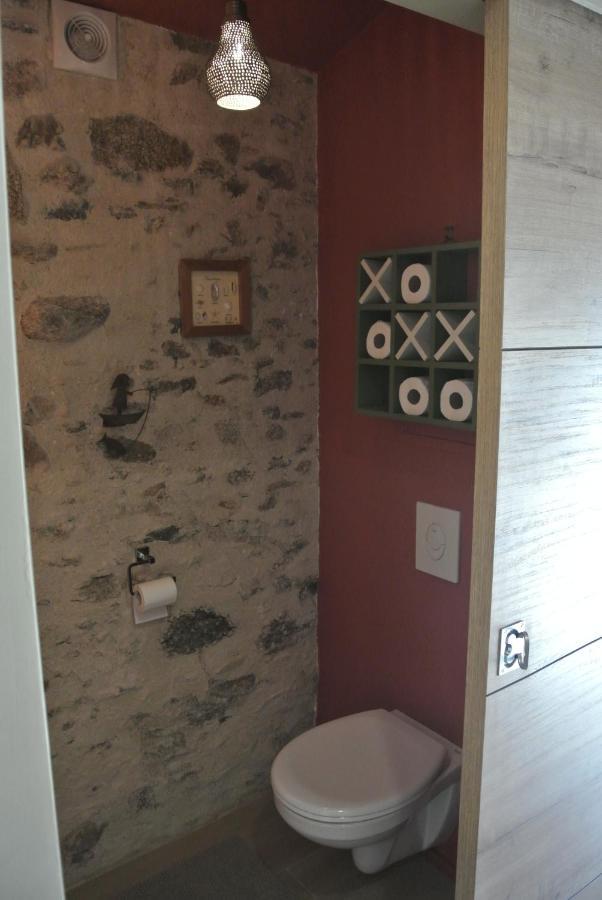 Les Epis Du Vent Bed and Breakfast Adilly Buitenkant foto