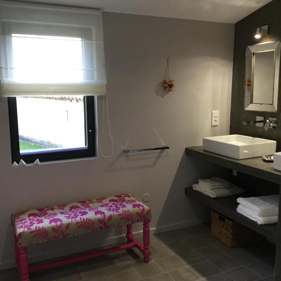 Les Epis Du Vent Bed and Breakfast Adilly Buitenkant foto
